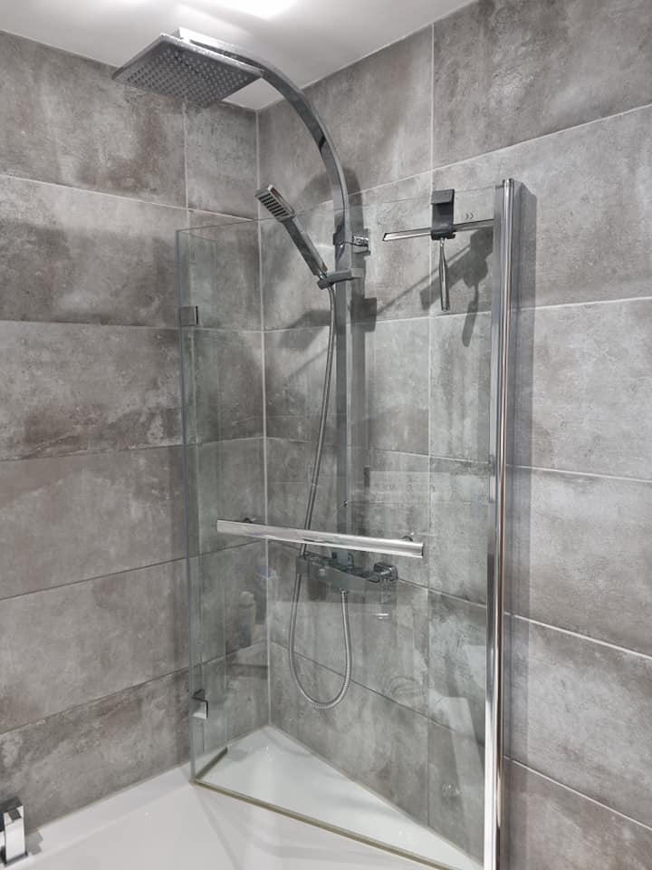 https://bathroomfittersnorwich.co.uk/wp-content/uploads/2026/07/242228457_4481147908614773_6116379464008792979_n.jpg
